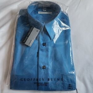 NWT - Geoffrey Beene Blue Wrinkle Free Sateen Shirt - Size Large